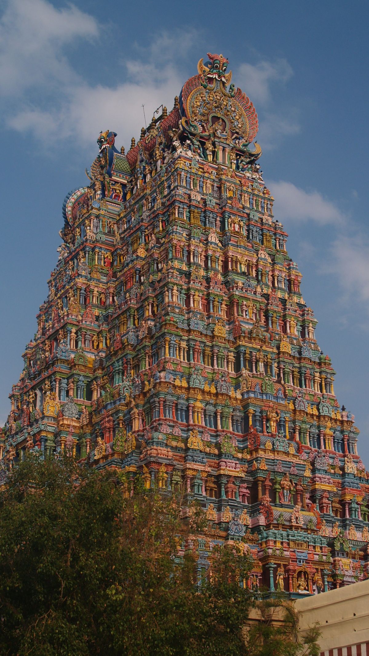 1. Meenakshi Amman Temple, Madurai