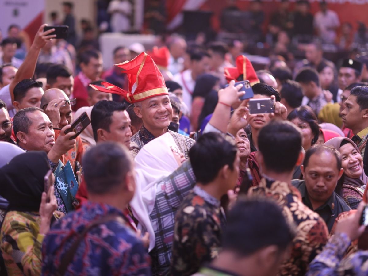 Ganjar Disarankan ‘Jualan’ Ini Agar Bisa Kalahkan Prabowo dan Anies
