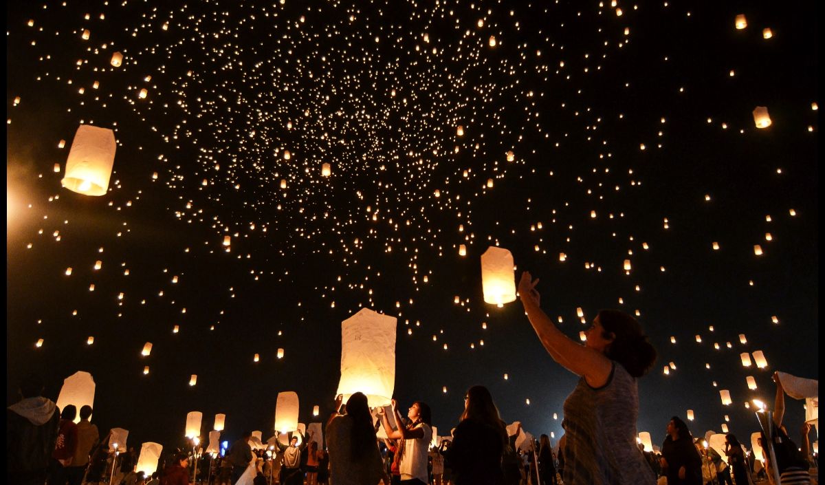 4. Rise of Lantern Festival: Lighting the Desert Night