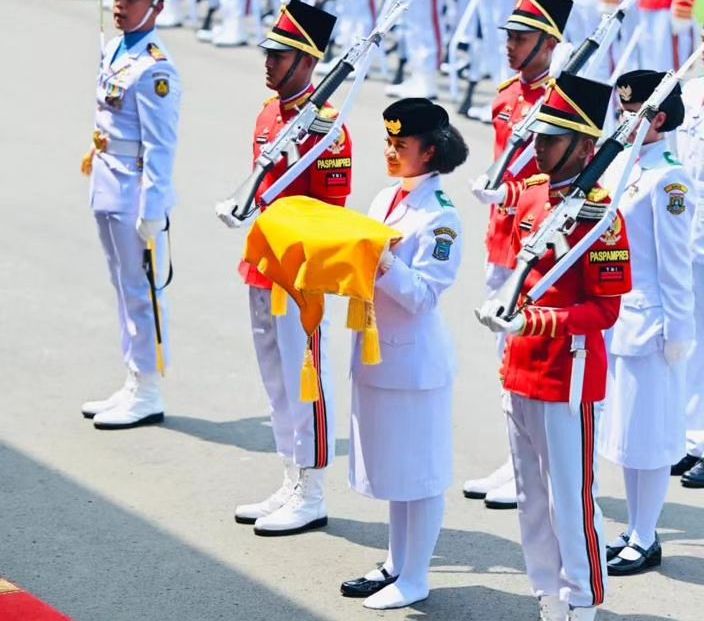 Sosok Lilly Indriani Paskibraka Pembawa Baki Asal Papua Pegunungan