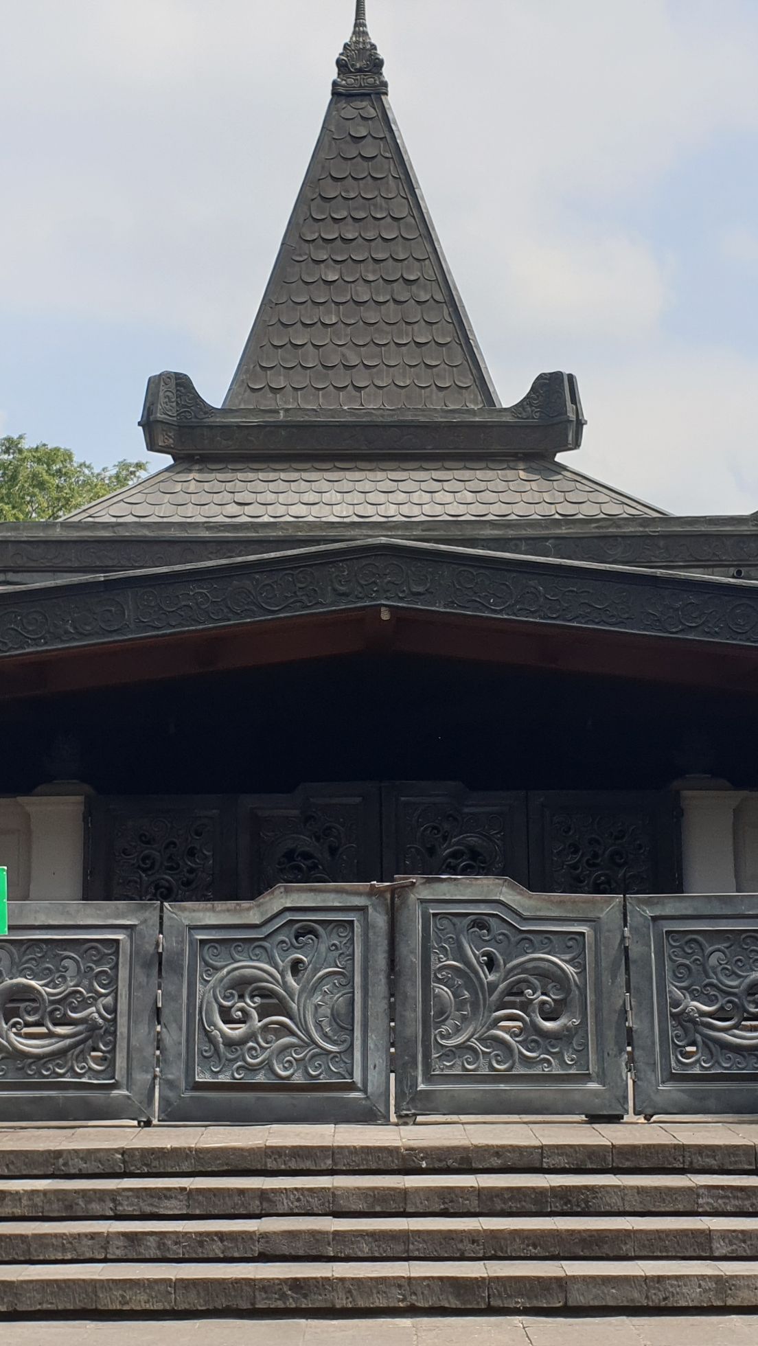 Sering Dikunjungi Para Jenderal TNI, Ini Kondisi Makam Soeharto di Lereng Lawu
