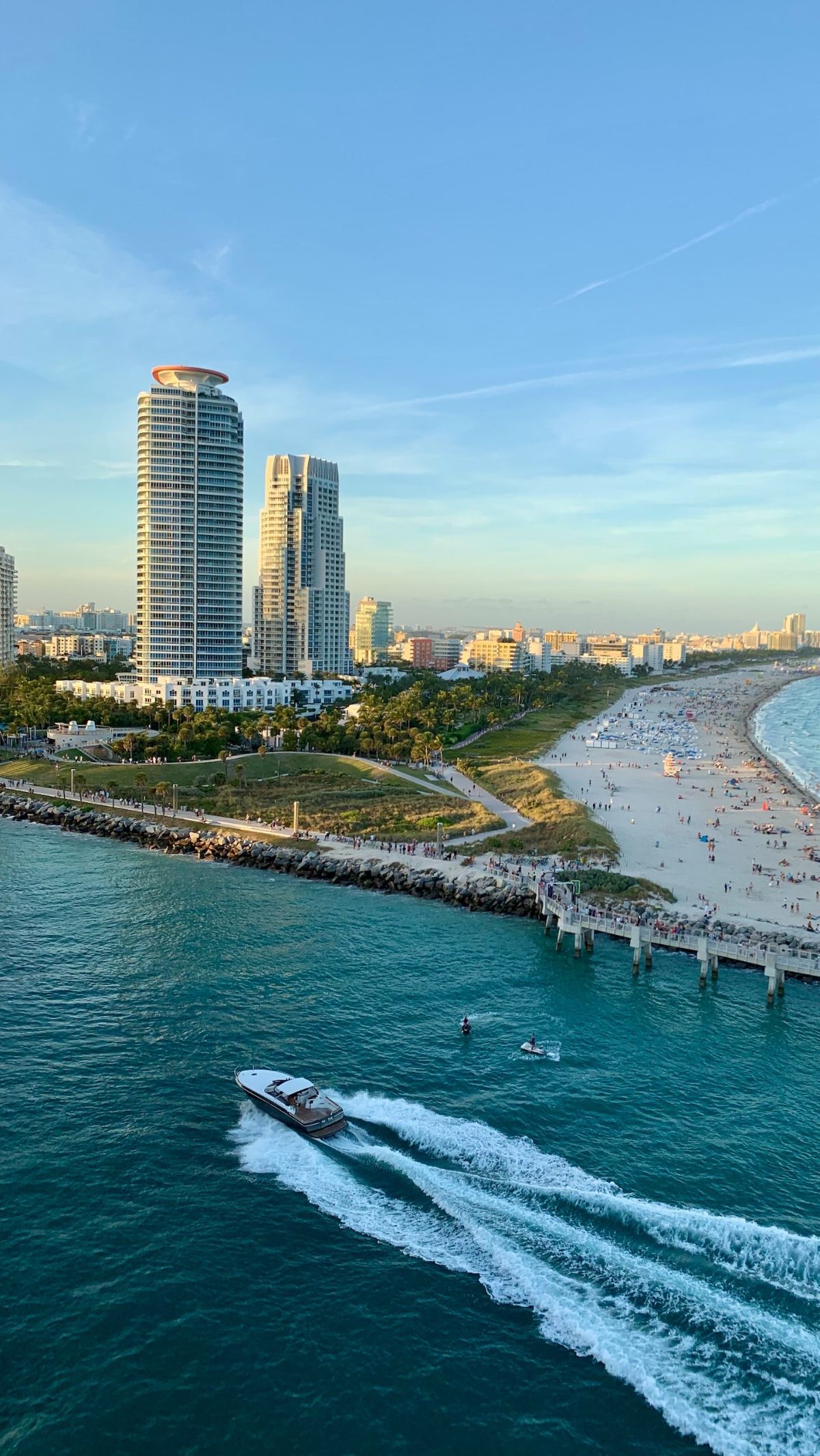 Top 5 Best Places to Stay in Miami for First Timers: Discovery of the Timeless Magic
