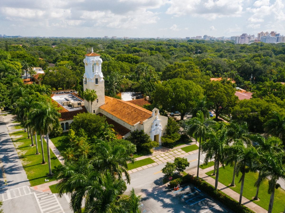 4. Coral Gables: Elegance and Old-World Charm