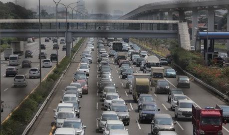 Wacana pembangunan jalan tol ini digagas oleh Wali Kota Jakarta pada saat itu yaitu Raden Sudiro pada tahun 1955