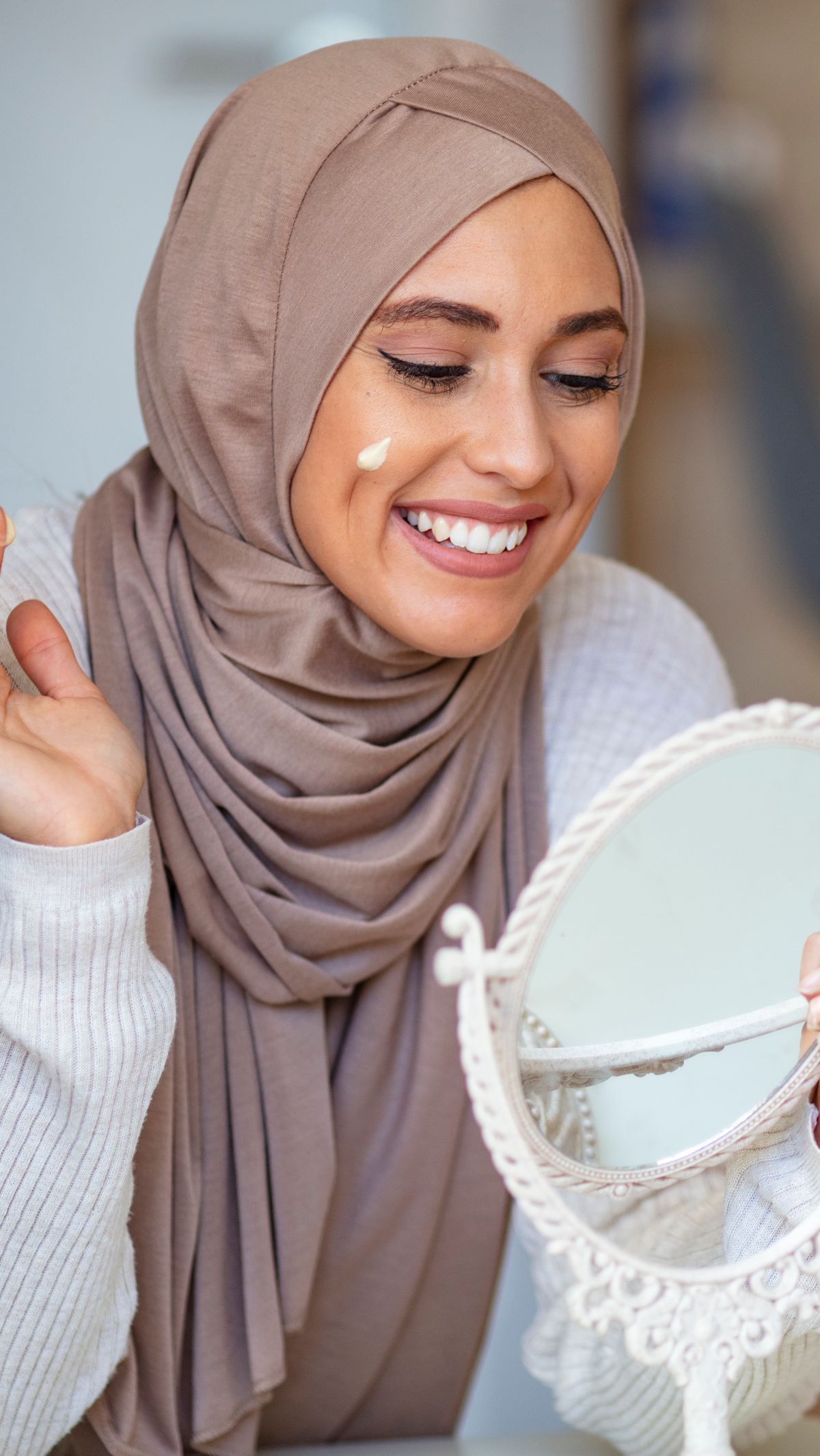 Bekas Jerawat Mengganggu? Coba Formula Niacinamide