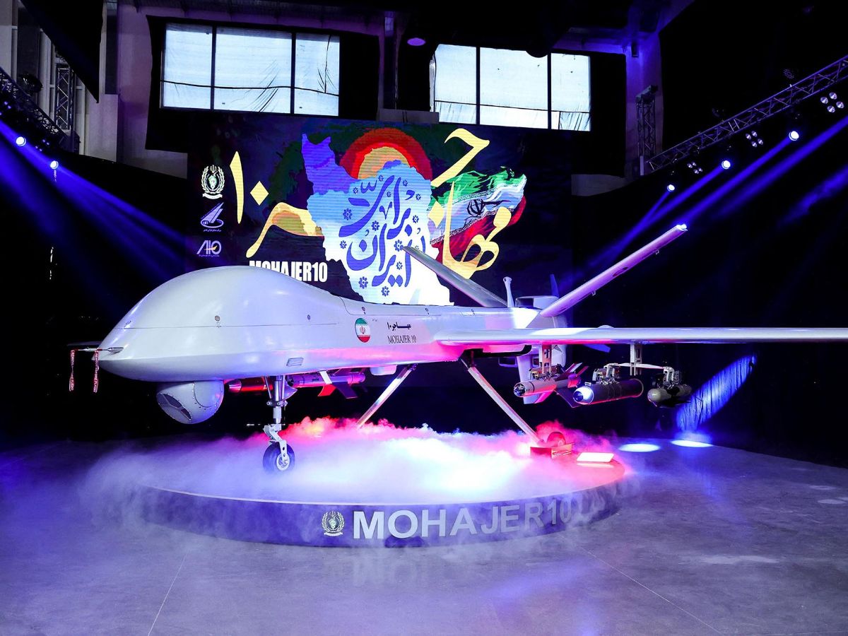 FOTO: Sangarnya Mohajer-10, Drone Tempur Terbaru Iran Bisa Jangkau Musuh Utama dan Terbang 24 Jam
