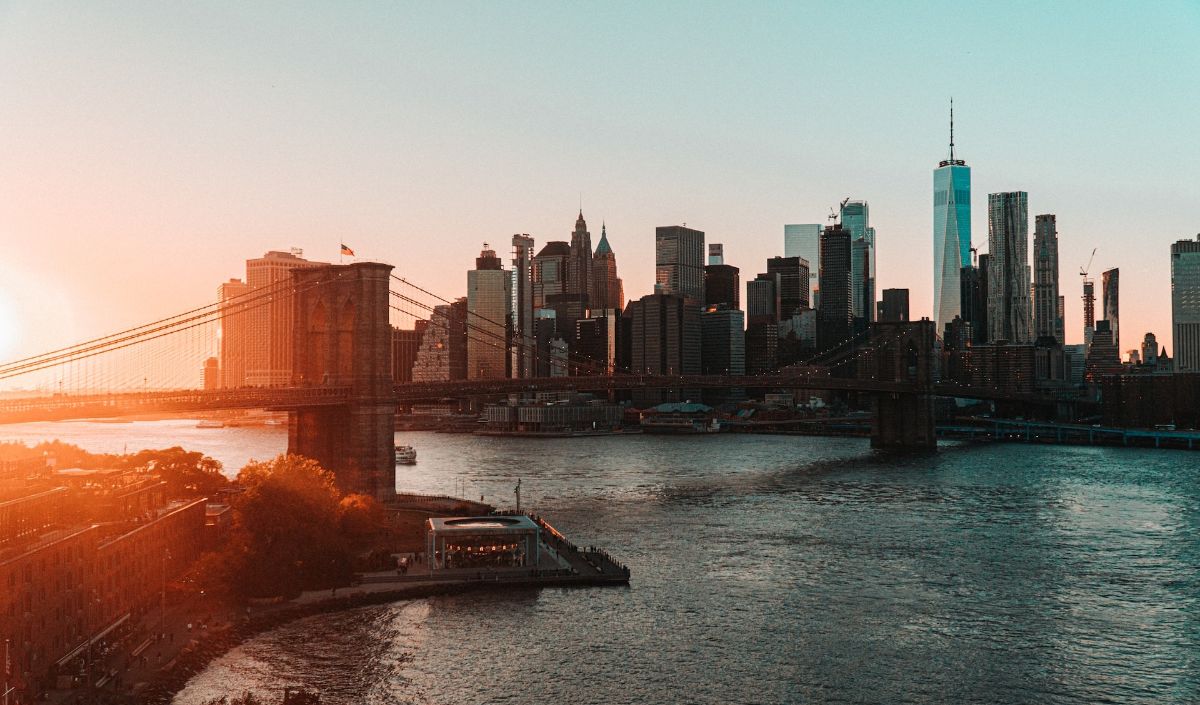 Today, we will take you on an adventure to explore some fun things to do in New York for first-time visitors, as collected from various sources Wednesday (23/8/2023). Without further ado, let's go!