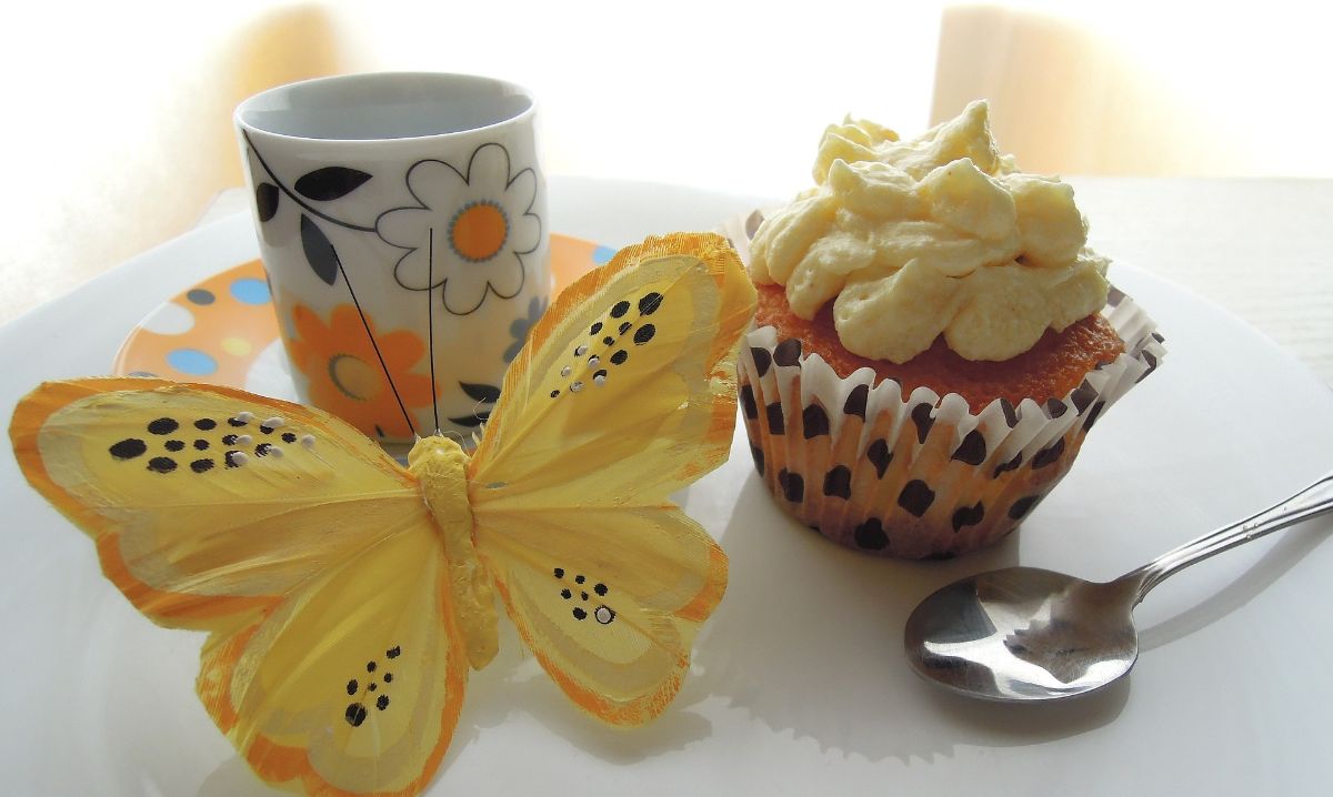Cupcake Recipes Easy with 3 Tasty and Moist Results