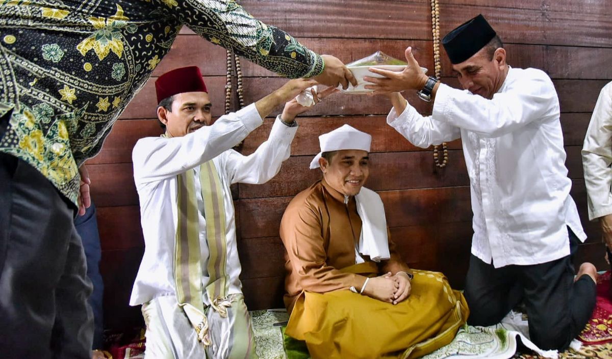 Mengenal Tradisi Upah-Upah, Bentuk Ucapan Syukur Masyarakat Labuhan Batu