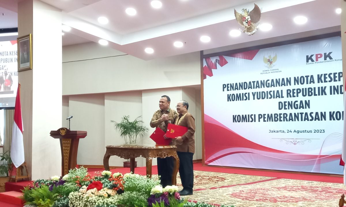 Komisi Yudisial Tanda Tangani MoU Dengan KPK, Ini Isinya