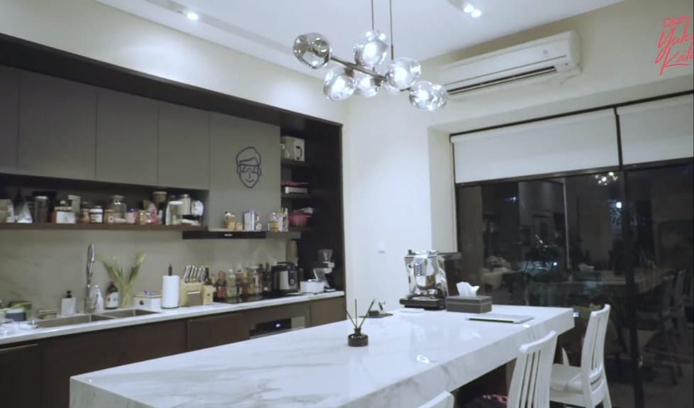 Kitchen Bergabung Meja Makan