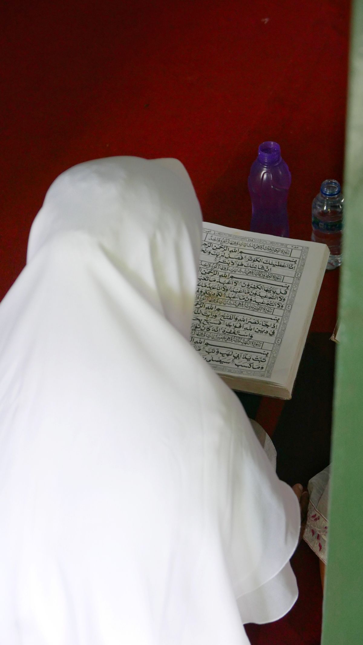 Baca Yasin di Rumah, Tiba-Tiba Pembantunya Menjerit Kepanasan, Ternyata Simpan Benda Ini