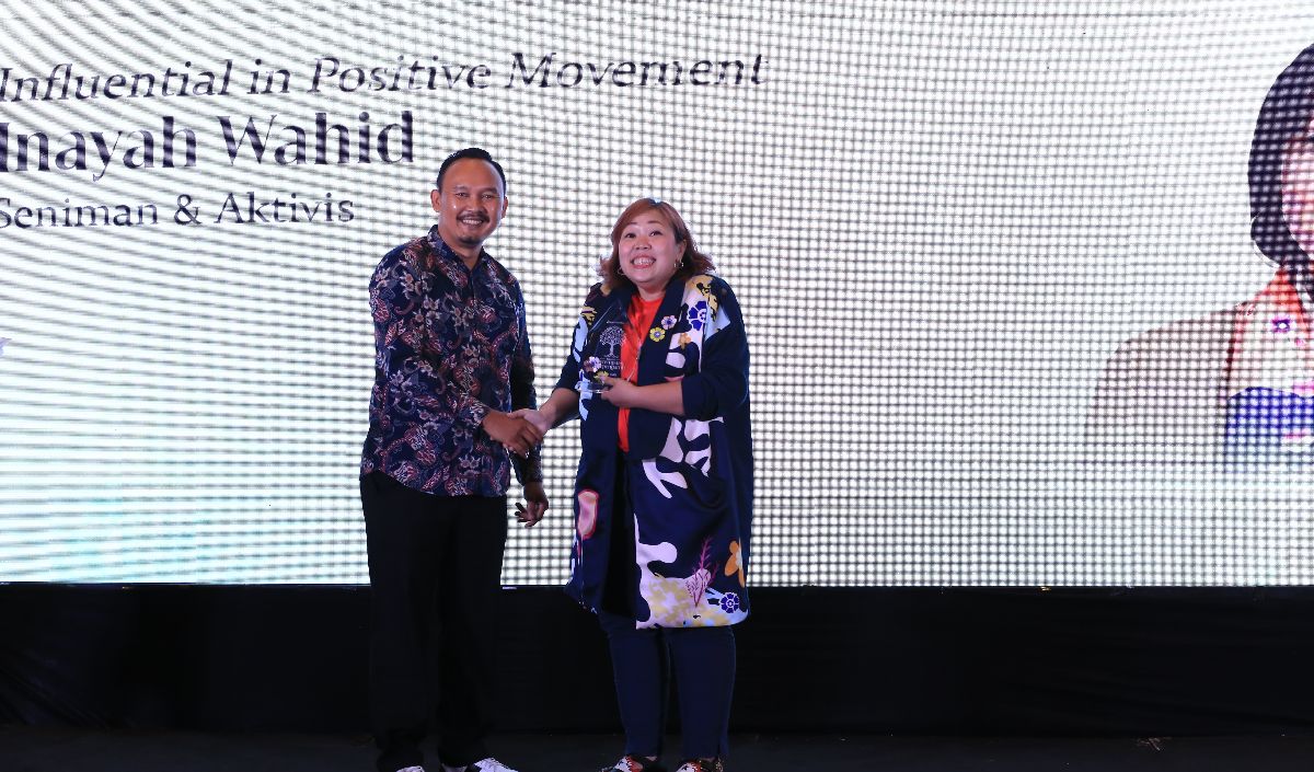  Kesetaraan gender tidak akan hanya menguntungkan para perempuan, tapi juga laki-laki. Karena laki-laki tidak akan menanggung beban semuanya sendirian,