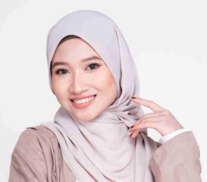 Warna Blush Kurang Kontras, Coba Ganti Kuas Makeupmu