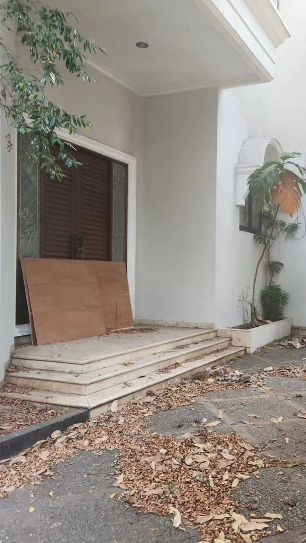 Fakta-Fakta Rumah Dino Patti Djalal Diduga Disewa Sindikat Penipuan Online