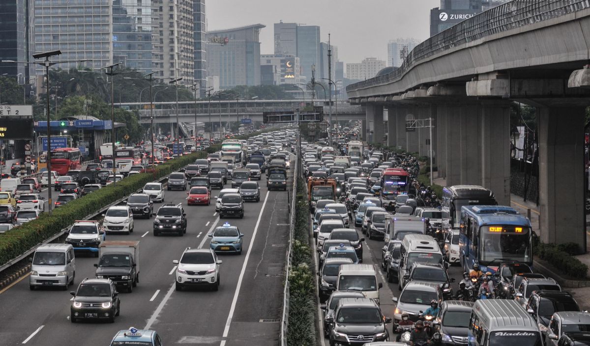 Mobil Angkutan Barang Dilarang Lewat Di 4 Tol Jakarta Saat KTT ASEAN ...