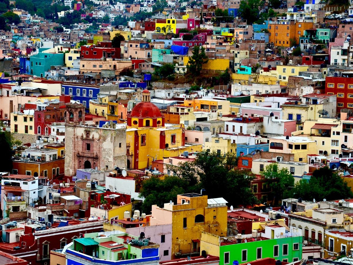 1. Guanajuato City: Fiesta of Colors<br>