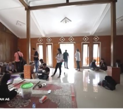 9 Potret Rumah Uteng Asisten Ashanty yang Baru Direnovasi Habis Rp200 Juta, Kamar Mandinya Kayak di Apartemen