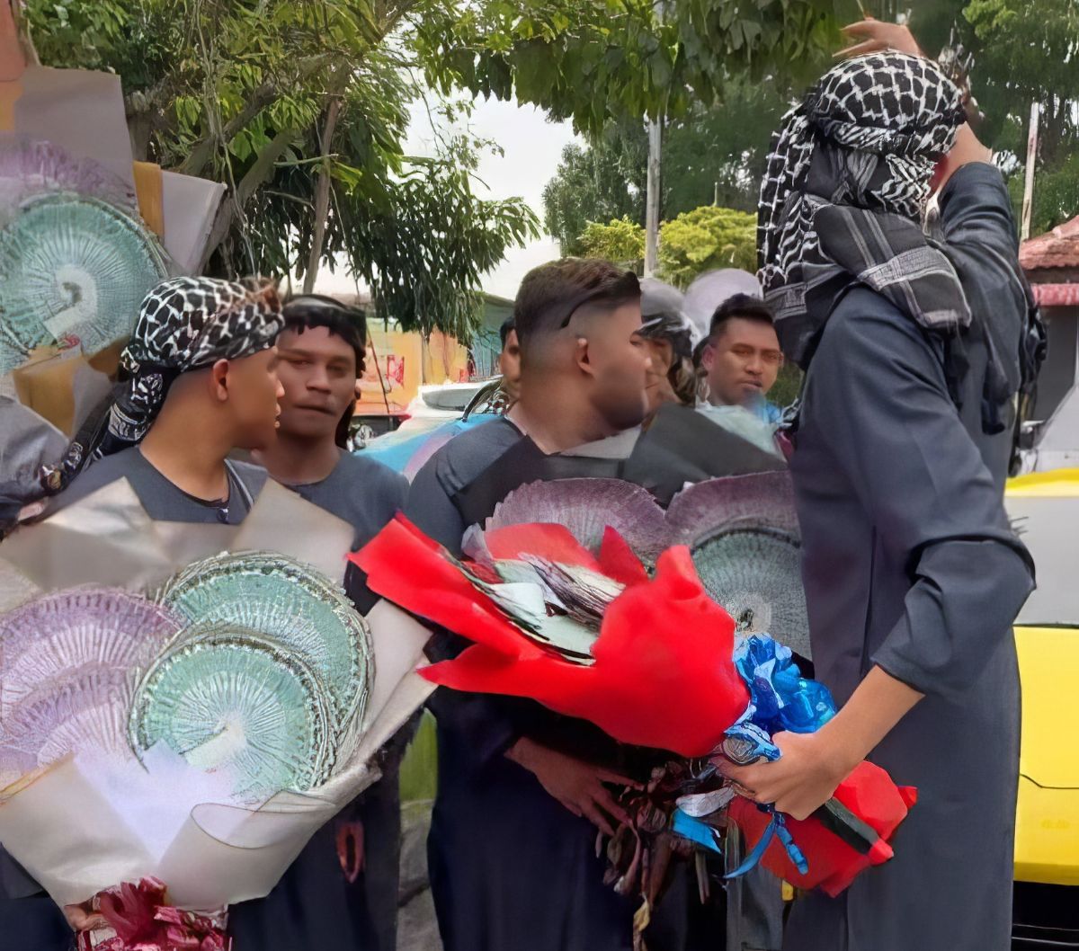 Viral Pengantin Dapat Angpau Pernikahan Rp32 Juta, Ternyata Ini Kebaikan yang Dilakukannya