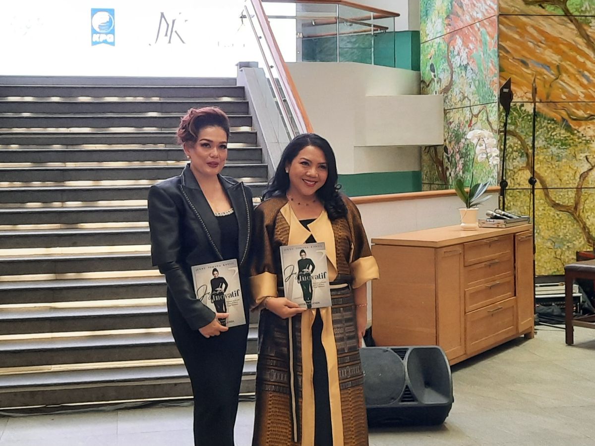 Kisah Desainer Jenny Yohana Kansil, Bawa Warisan Budaya Indonesia Mendunia