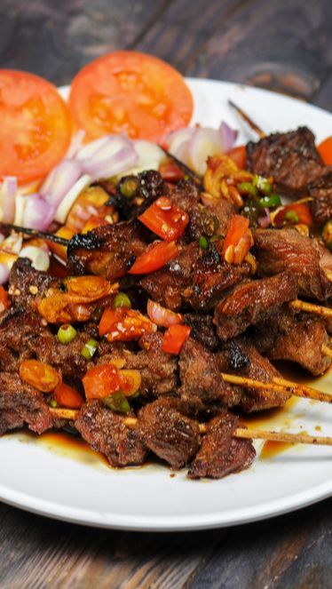 Resep Sate Sapi Lezat, Rahasianya Ada di Cara Bungkus Daging
