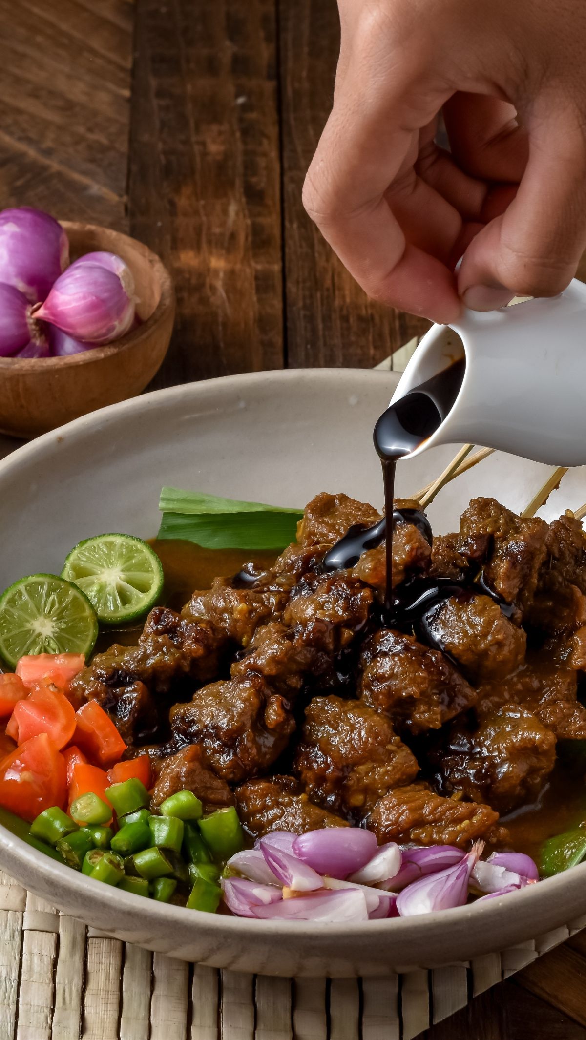 Resep Sate Sapi Lezat, Rahasianya Ada di Cara Bungkus Daging