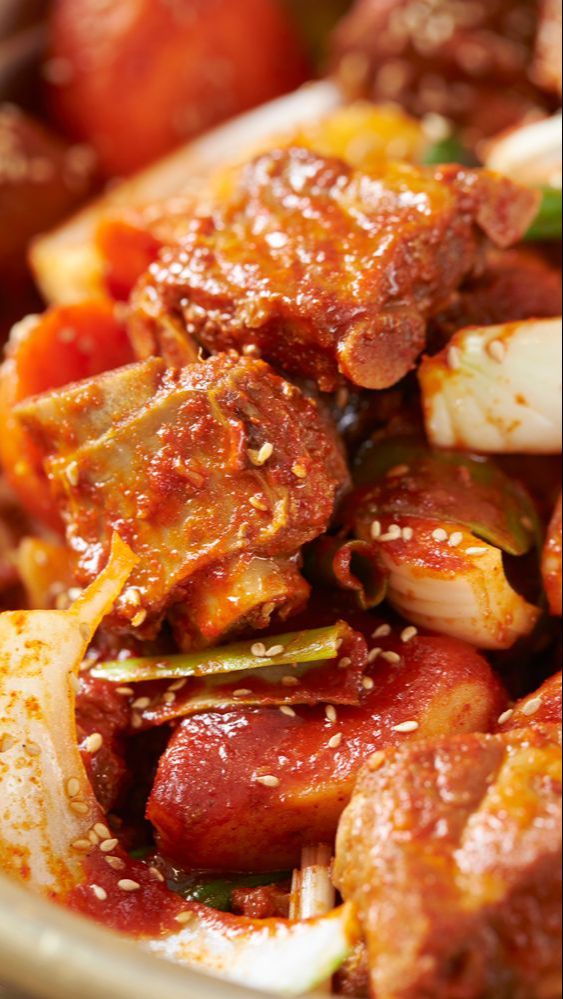 Deretan Makanan Pedas Korea Menantang Lidah, Sudah Coba?