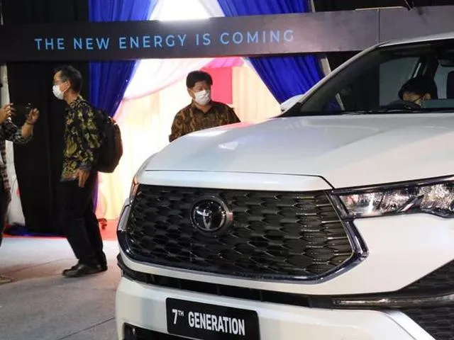 Melihat Urgensi Insentif Tambahan Bagi Mobil Hybrid