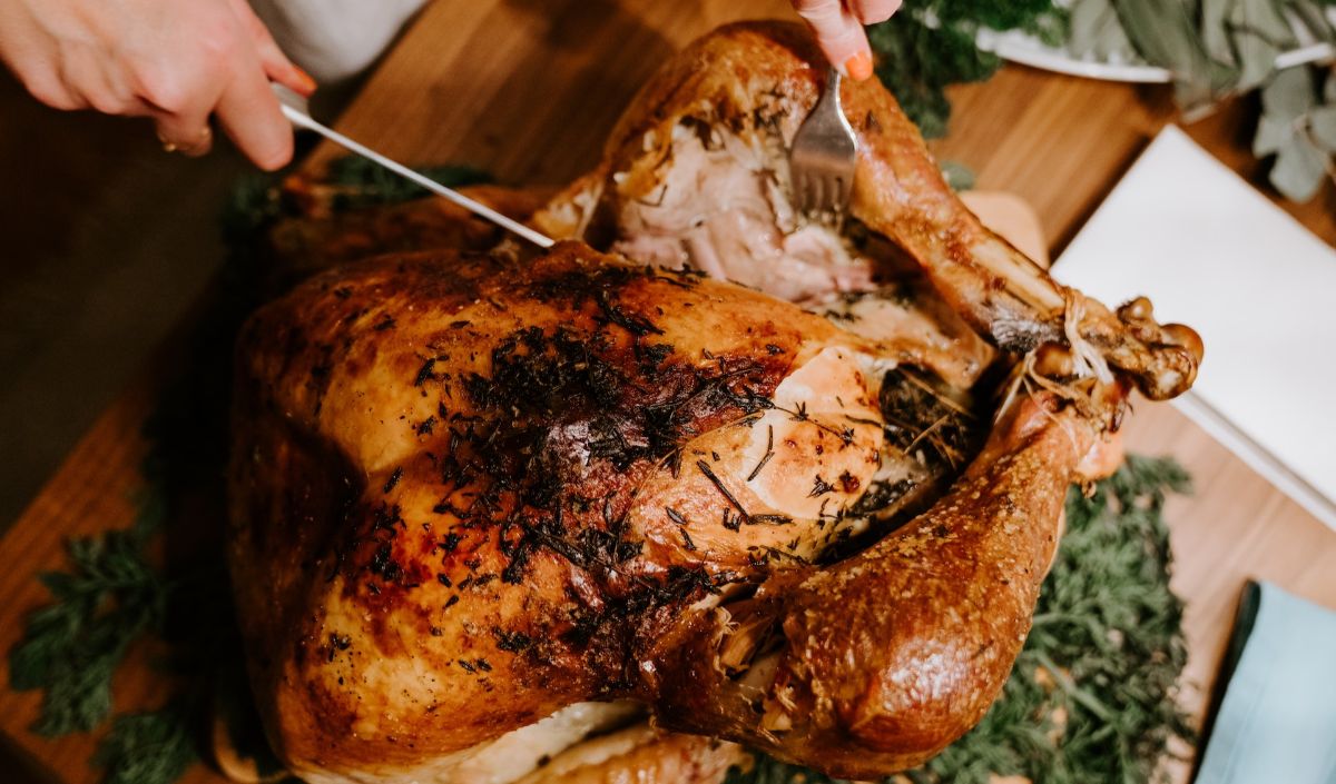 How To Carve A Turkey A Step By Step Guide And Tips Trstdly Trusted News In Simple English