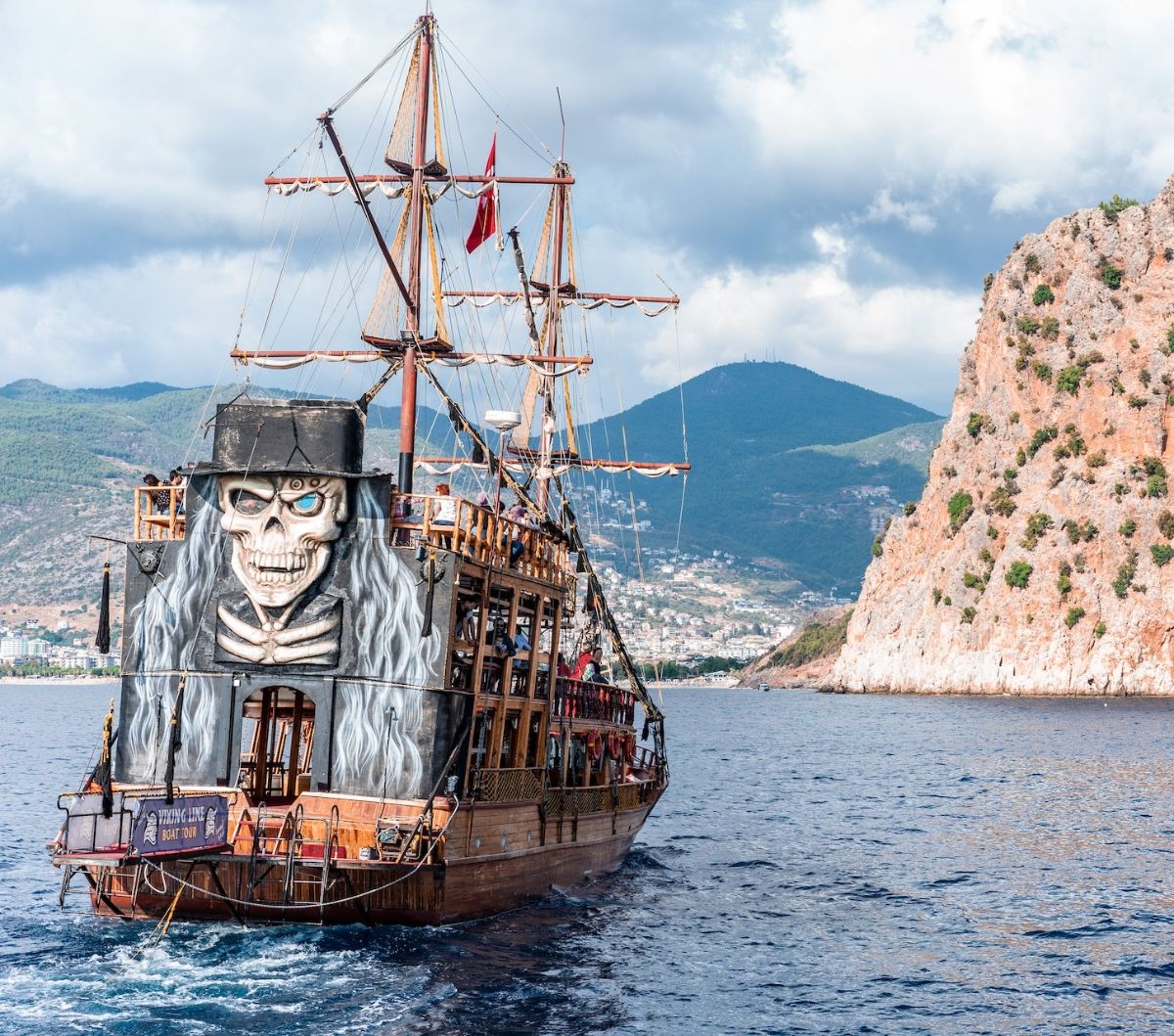 45 Pirate Quotes Funny, Boost Your Joy Imagination On The Sea