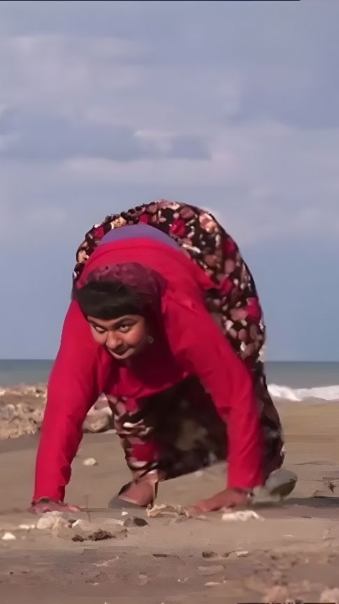 Kisah Keluarga yang Berjalan Merangkak dengan Kaki dan Tangan seperti Kera, Ilmuwan sampai Bingung<br>
