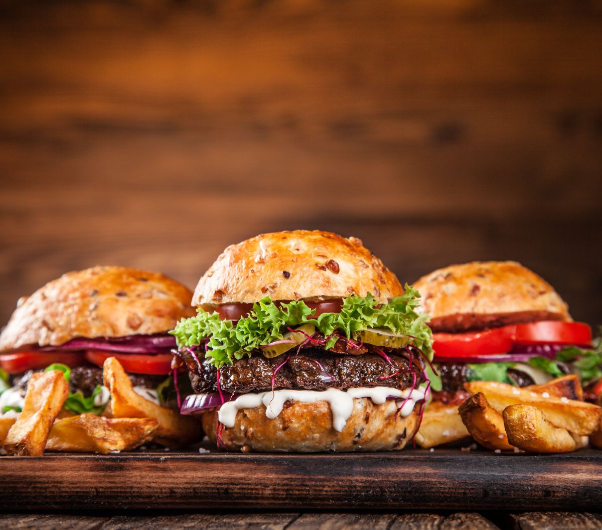Burger Telur Kaki Lima , Lihat Cara Masaknya Bikin Mual