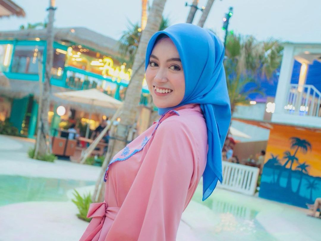 Hijab Simpel Namun Menawan