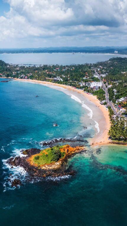 3. Ceylon to Sri Lanka