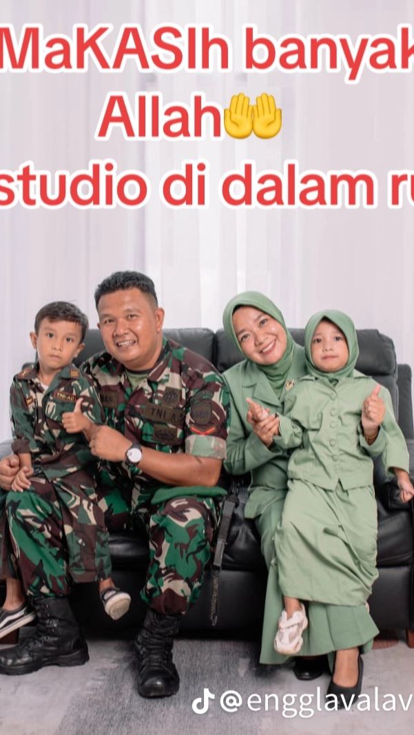 Kisah Gigih Kopral TNI & Istri Cukupi Kebutuhan Hidup, Modal Rp300 Ribu Jualan Online Kini Kaya Raya Punya Mobil & Rumah Mewah