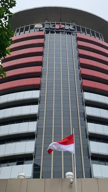 KPK Lelang Barang Rampasan Eks Wali Kota Cimahi, Ada iPhone 11<br>