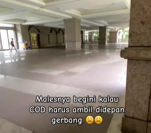 Momen ART Ambil COD Majikan, ke Pintu Gerbang Bisa Naik Ojek Saking Luasnya