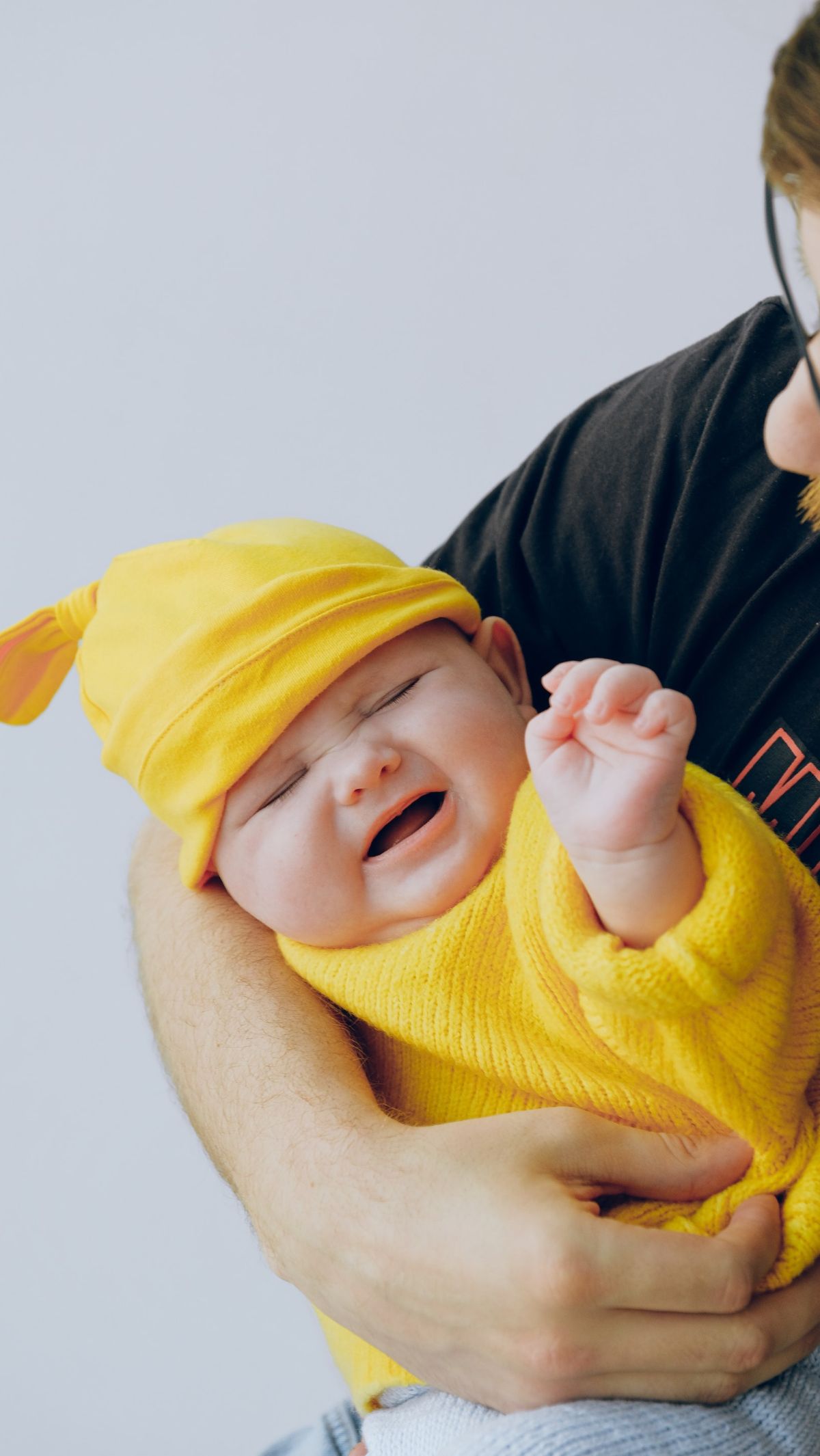 5 Penyebab Bayi Terus Rewel Malam Hari, Ayah Bunda Wajib Tahu