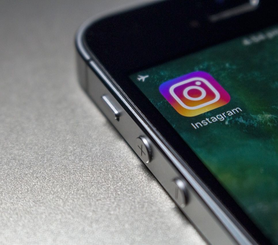 Instagram Uji Coba Postingan Feed hanya untuk Close Friend