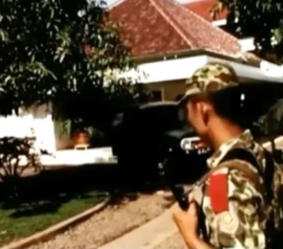 Potret Rumah Jenderal Soeharto di Cendana Tahun 1967, di Luar Dijaga Tank di Dalam Ada Harimau Mengaung
