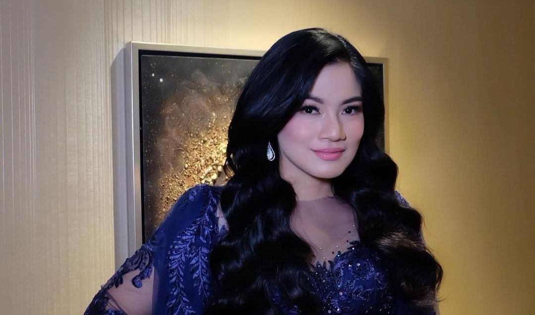 "Buat Sekarang AC penting banget karena sekarng AC selain bisa mendinginkan ruangan, juga mempunyai fitur untuk membersihkan udara. Apalagi untuk saat ini yang dimana polusi lagi tinggi tingginya,"
