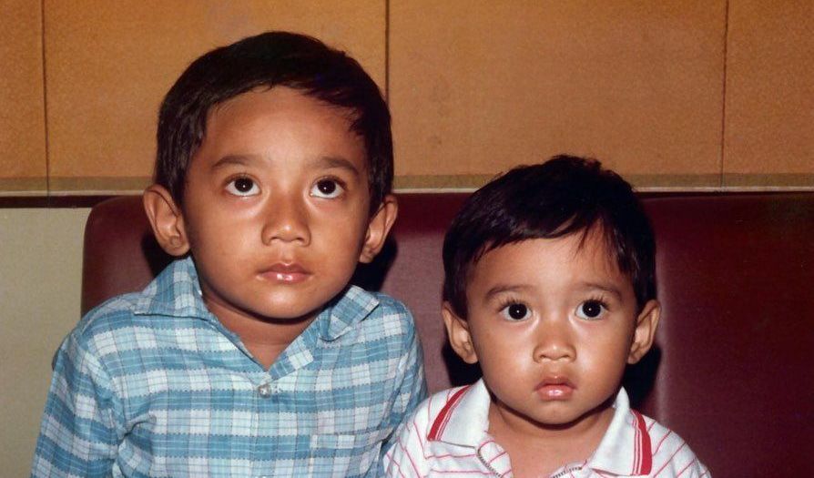 Serasi dengan Adiknya