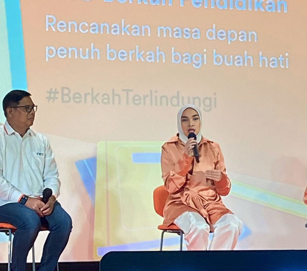 Tak Ingin Mengulang Kesalahan Masa Lalu, Tika Bravani Siapkan Asuransi Pendidikan Anak Sejak Dini