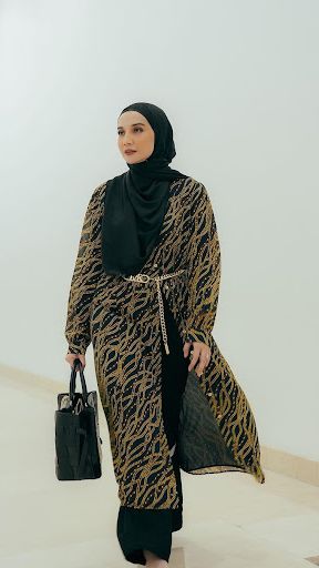 Long Outer Dipadu Ikat Pinggang Gold