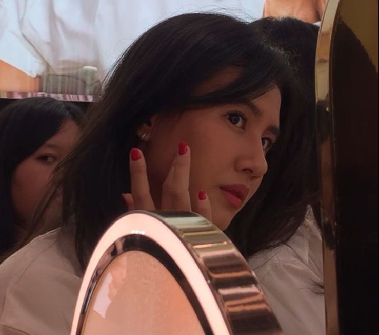 Intip Rahasia Makeup Flawless Shenina Cinnamon