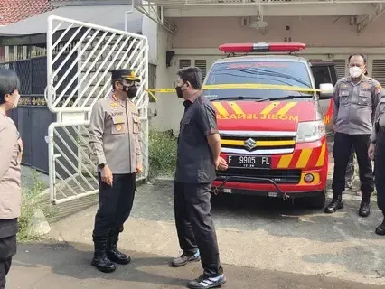 Hubungan Kekeluargaan Tidak Normal