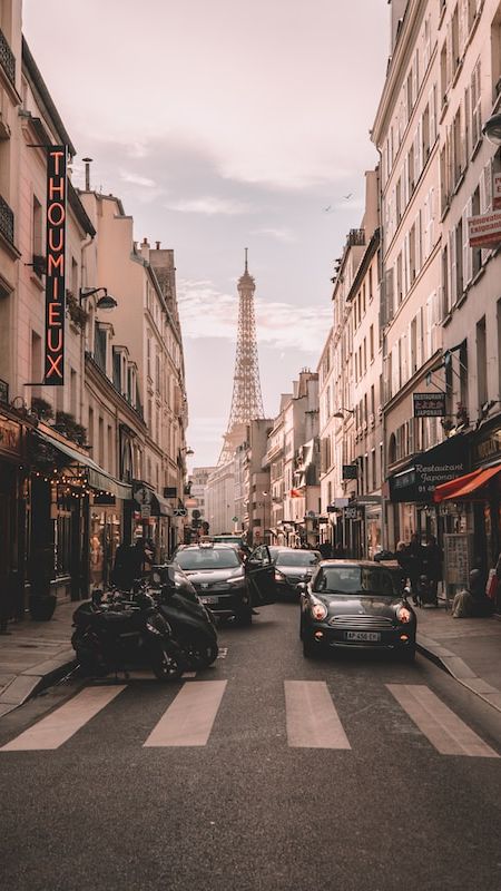 5 Hidden Gem Attractions You Must Visit In Paris