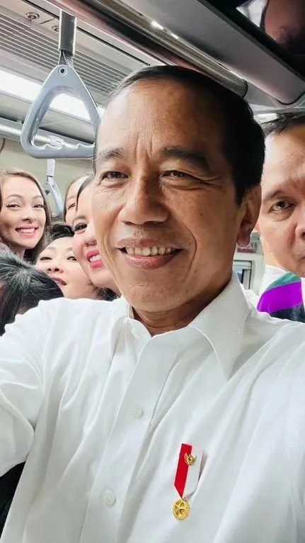 VIDEO: Jokowi Ungkap Gara-Gara Ini Konflik Polisi Vs Warga Pulau ...