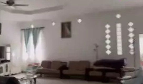 Tanpa Set Pemisah