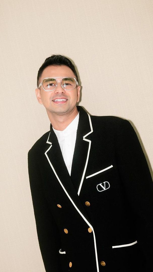 Raffi Ahmad Diam-diam Biayai Sekolah Anak Almarhum Sapri sampai Tamat SD